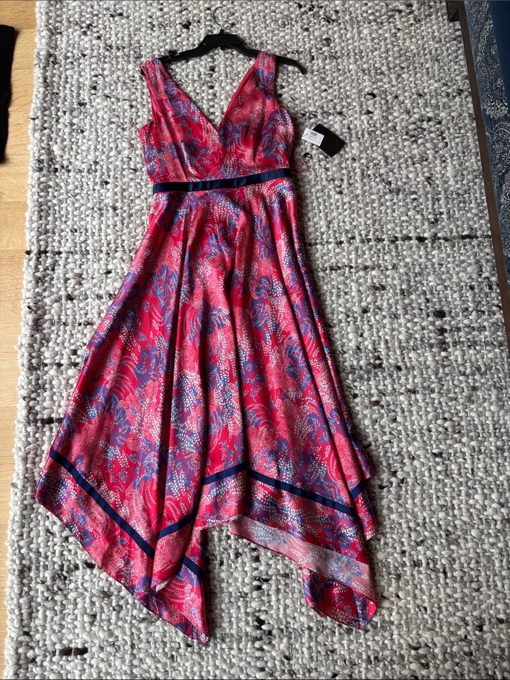 SALONI Red Pink Floral V-Neck Handkerchief-Hem Dress